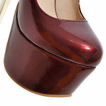 Load image into Gallery viewer, Platform high heel close up view